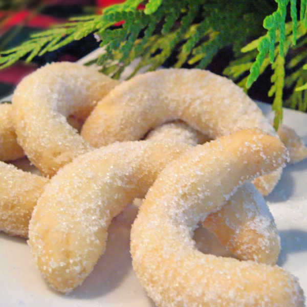 Melania's Vanillekipferl Recipe - Austrian Vanilla Crescent Cookies
