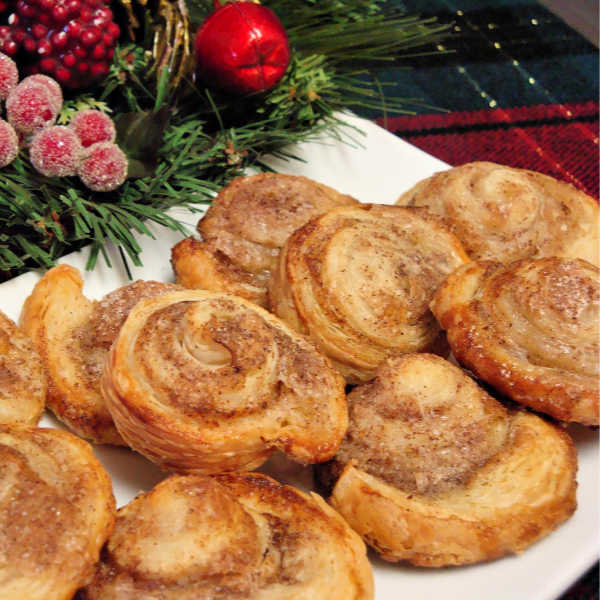 Cinnamon Snails ~ Oma's Zimtschnecken
