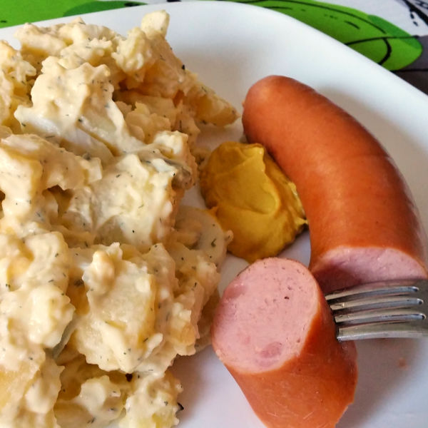 Northern German cold potato salad
