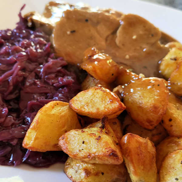 Oma's Stovetop Crispy Roast Potatoes