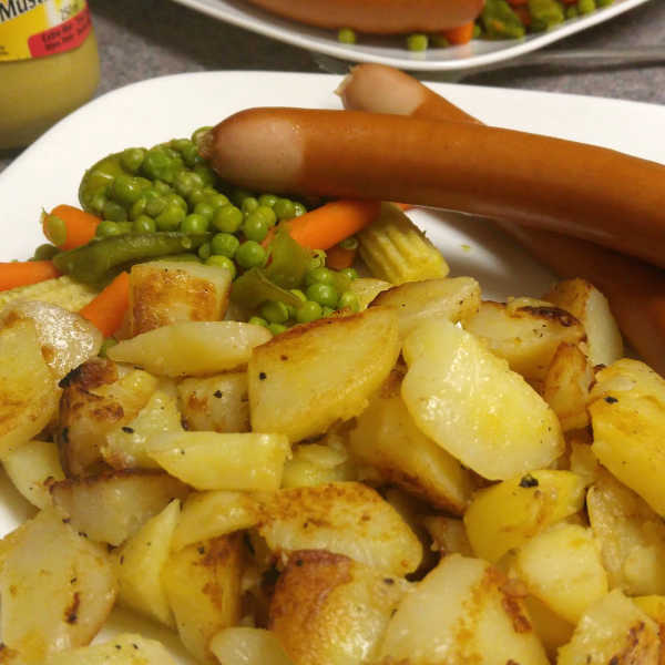 Oma's German Fried Potatoes ~ Bratkartoffeln