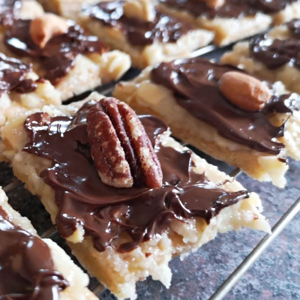 Ingrid's Easy Pecan Bar Recipe