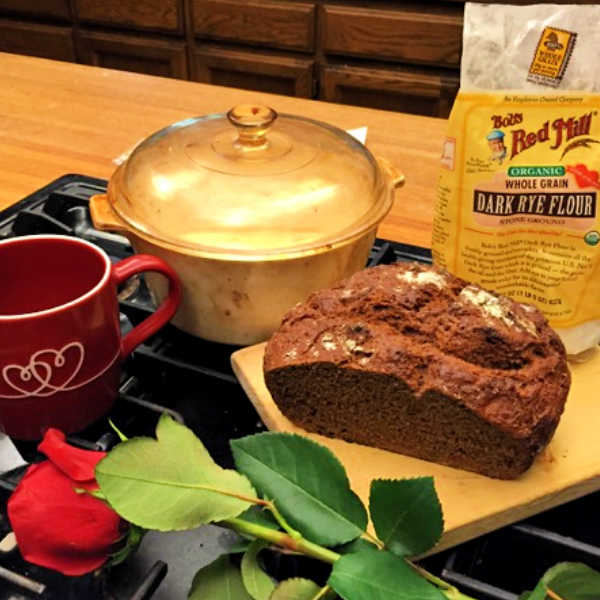 Holly's Recipe for Rye Bread