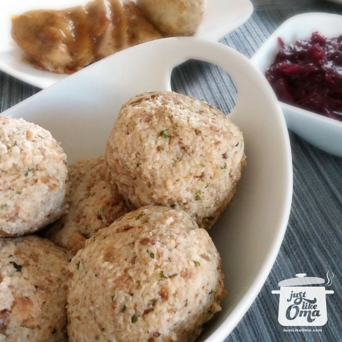 German Bread Dumplings ~ Oma's Semmelknödel
