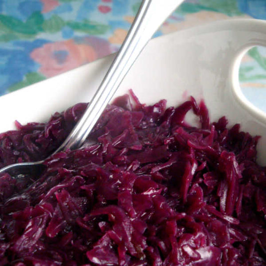 German Red Cabbage With Apples (Rotkohl)