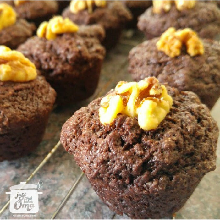 Vegan Chocolate Cake or Muffins (Veganer Schokoladenkuchen)
